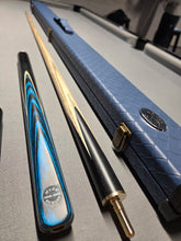 Load image into Gallery viewer, &quot;Blue Wave&quot; Cue and Case Bundle
